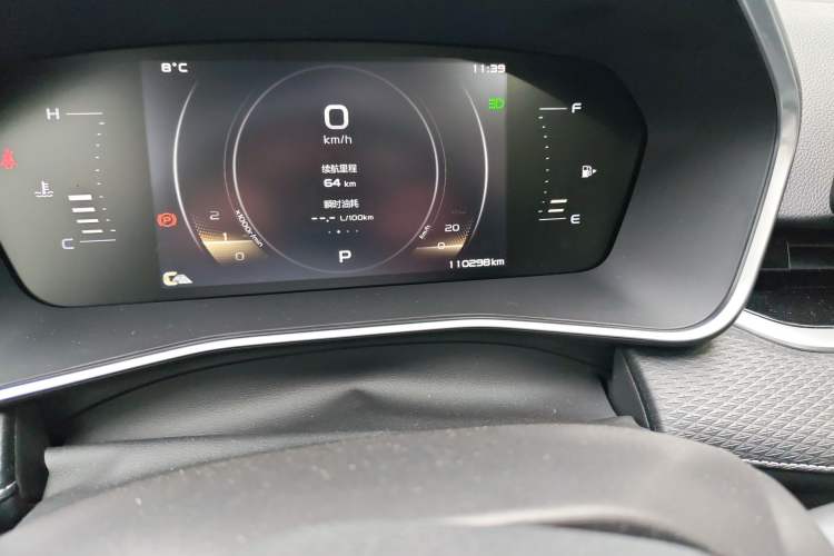 Used Geely Auto Preface 2021 2.0TD Luxury Version Odometer Close Up