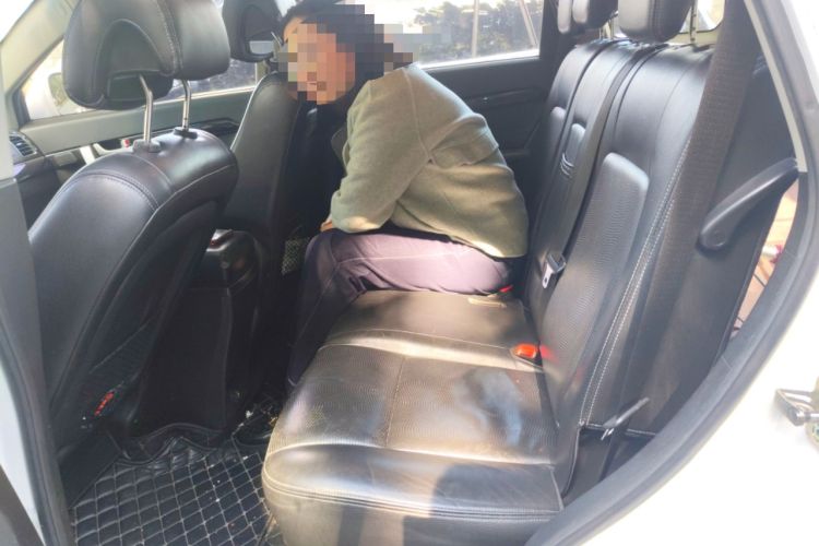 Used Chevrolet Captiva 2014 2.4L 4x4 Flagship Edition 7 Seats Left Rear Seat