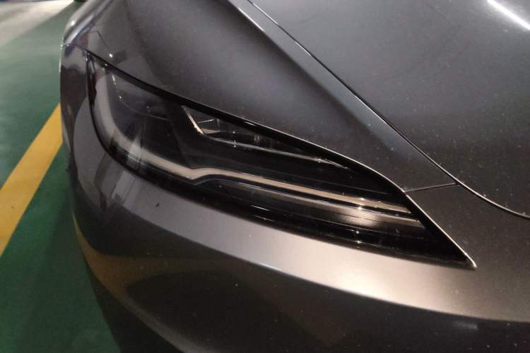 Used Tesla Model 3 2025 Model Revised Rear-Wheel-Drive Version
