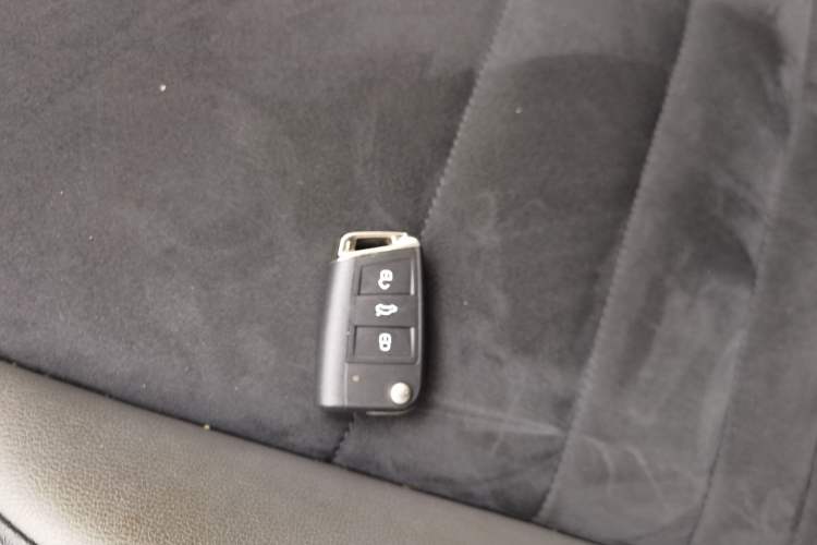 Used Volkswagen Sagitar 2022 280TSI DSG Excellence Edition Vehicle Key