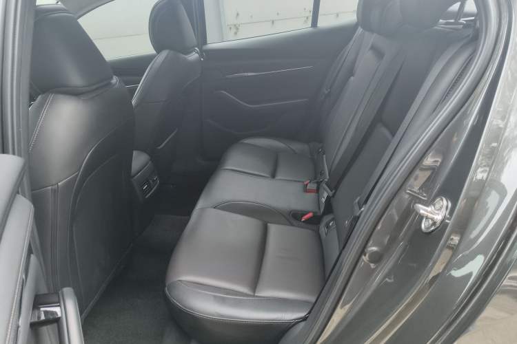 Used Mazda 3 Axela 2021 2.0L Automatic Zhiyao Edition Left Rear Seat