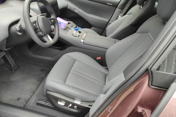 Used Xiaomi Auto YU7 2025 Ultra-Long Range Rear-Wheel Drive Version
