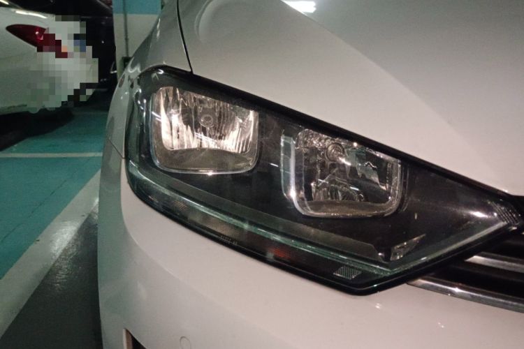 Used Volkswagen Golf Sportsvan 2016 280TSI Automatic Luxury Model Right Front Headlight