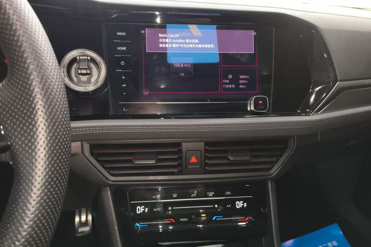 Used Volkswagen Sagitar 2021 280TSI DSG Excellence Edition Audio And AC Panel