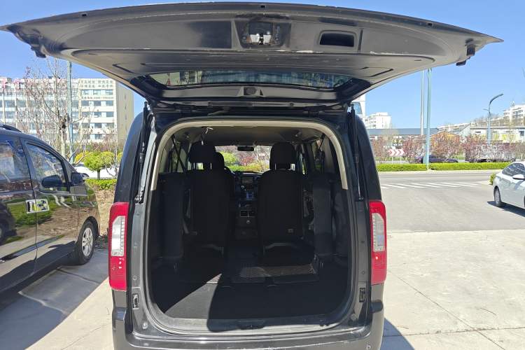 Used JAC Refine M3 2019 IKEA Edition 1.6L Luxury Smart Model Trunk