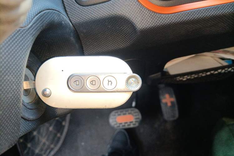 Used Wuling Hongguang MINIEV 2022 Zizai Version Lithium-NMC
