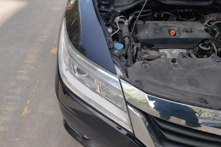 Used Honda Crider 2015 1.8L automatic luxury edition