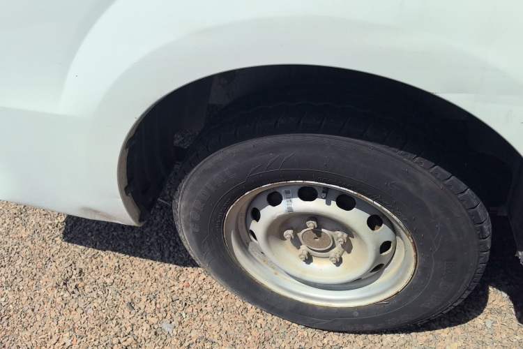 Used Farizon Xingxiang V 2023 V5E Guoxuan High-Tech 38.7 kWh Value Edition
