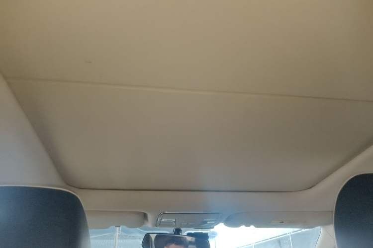 Used CHANGAN Raeton CC 2019 1.5T Automatic Haoya Edition Guangmang Model China VI Standard Headliner