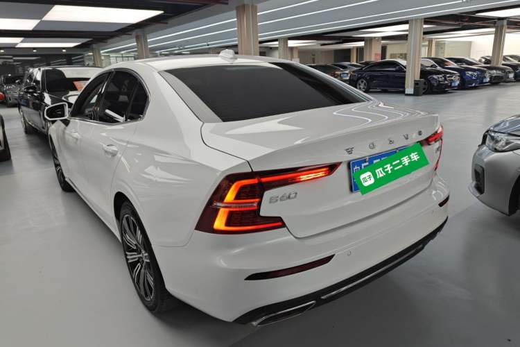 Used Volvo S60 2020 T4 Zhiyuan Luxury Edition