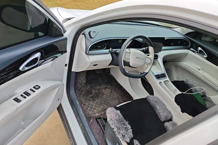 Used Geely Galaxy Geome 2025 310km Youth Edition
