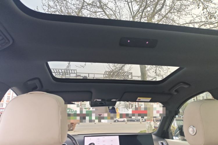 Used Li Auto L8 2023 Pro Model
