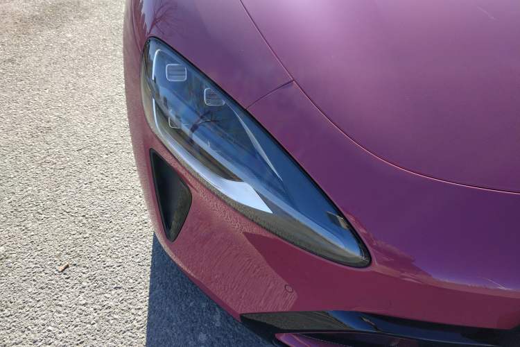 Used Xiaomi Auto SU7 2024 Four-Wheel Drive Ultra-Long Range Advanced Intelligent Driving Max Edition