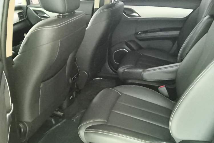 Used BYD Song MAX 2021 Upgraded Model 1.5T Automatic Luxury 6-Seater
