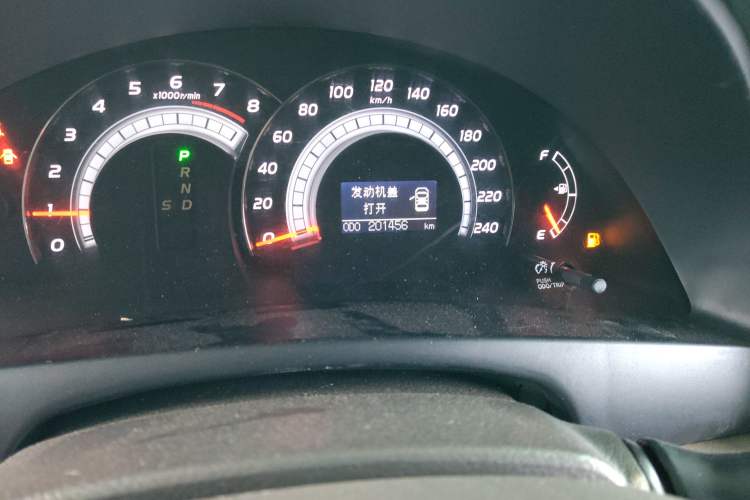 Used Toyota Camry 2008 240G Luxury Edition Odometer Close Up