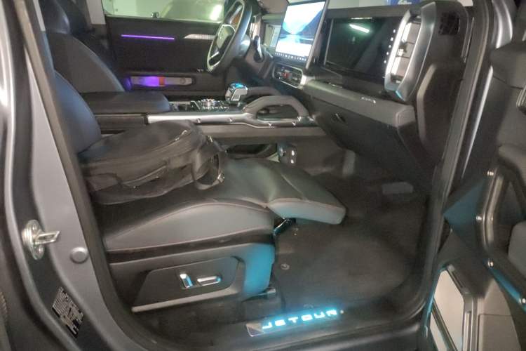 Used JETOUR Shanhai Traveler C-DM 2024 C-DM 206KM Four-Wheel Drive Wilderness Edition