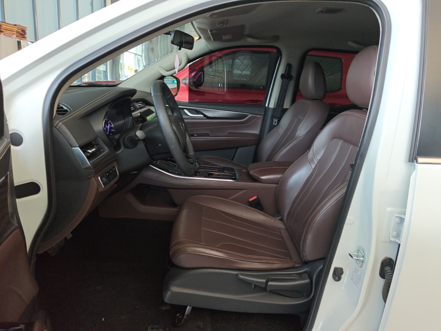 Dongfeng Ruichi 7 2022 2.0T Automatic Two-Wheel Drive Gasoline Standard Version with Long Cargo Bed 4K31 — снимка 17
