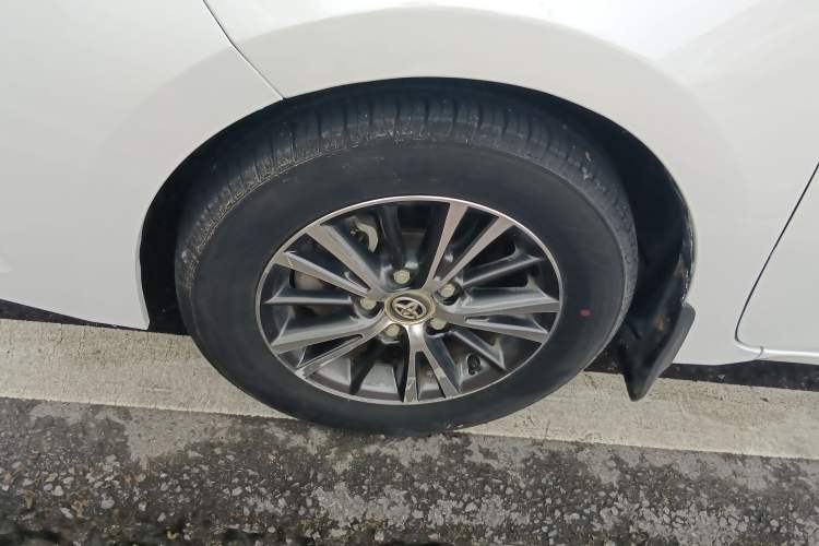 Used Toyota Levin 2016 1.6G CVT Elite Edition Left Front Wheel Hub