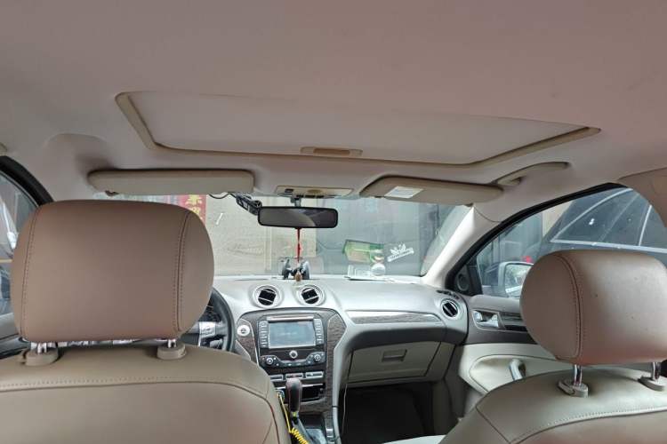 Used Ford Mondeo 
