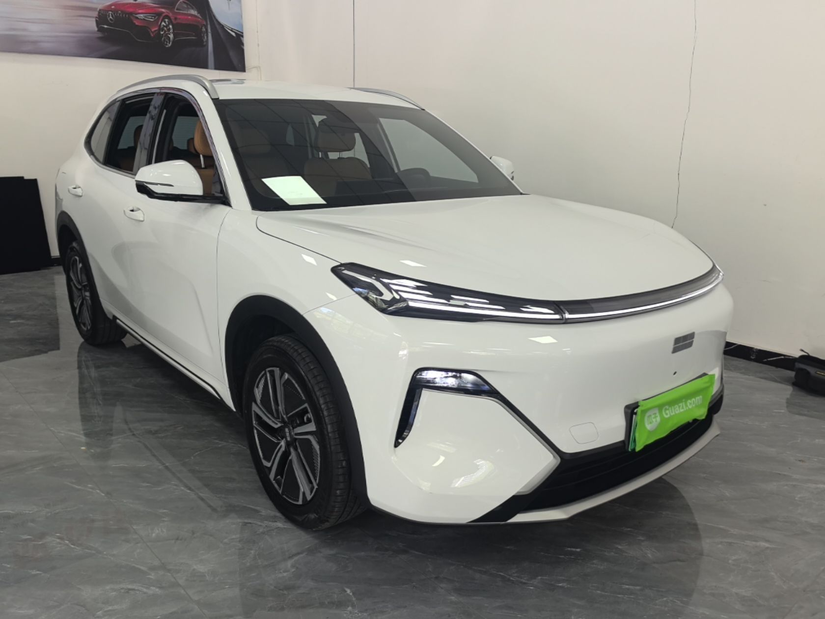 Geely Galaxy Xingjian 7 EM-i 2025 55 km Launch Edition — снимка 3