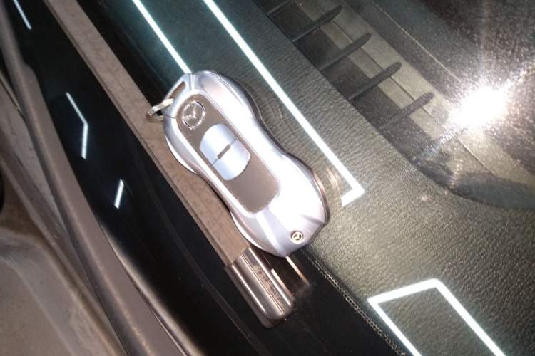 Used Mazda Mazda 3 Axela 2019 Cloud-Control Edition Hatchback 1.5L Automatic Comfort Model China VI Standard