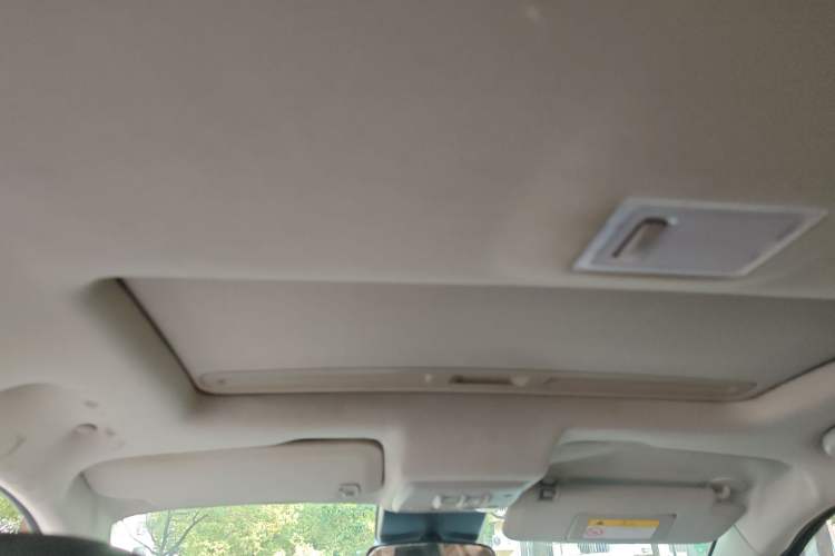 Used Chevrolet Trax 2016 1.4T Automatic Two-Wheel Drive Luxury Version Headliner