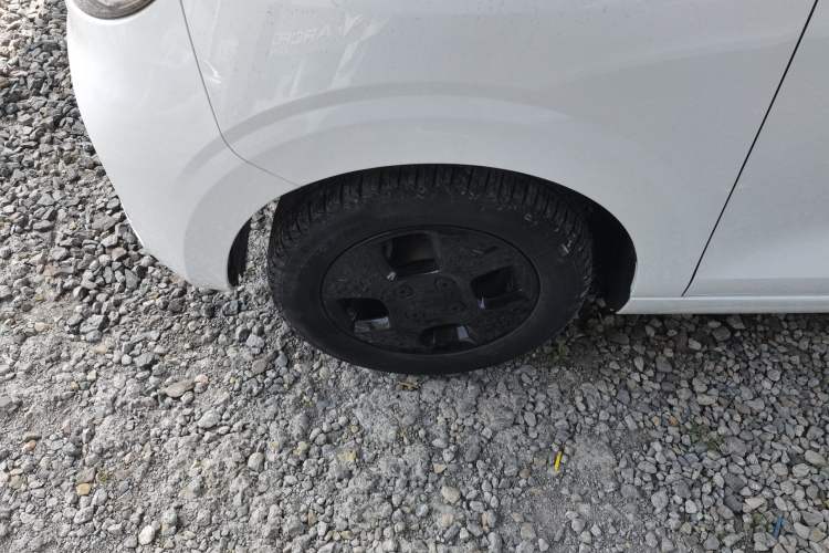 Used Roewe Clever 2021 302km All-Round Version Left Front Wheel Hub