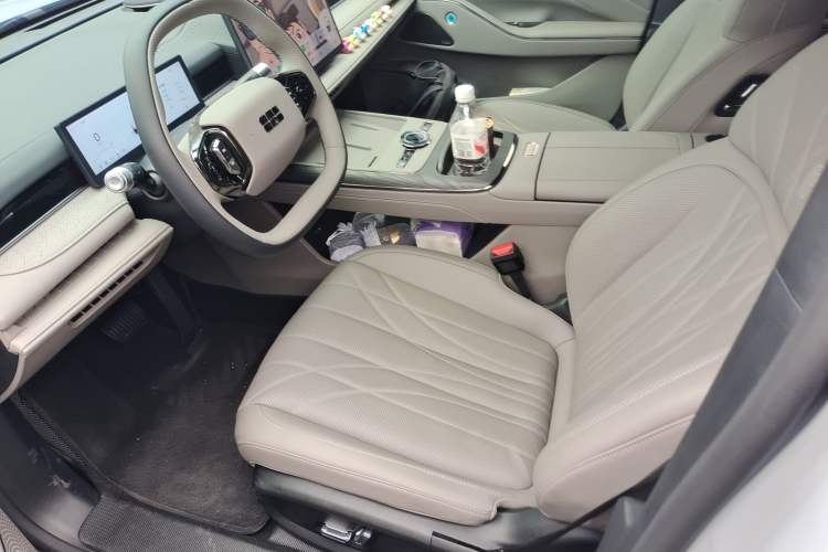 Used Geely Galaxy Galaxy 8 2025 130km EM-i Deluxe Edition