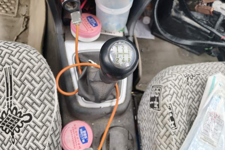 Used CHANGAN KAICHENG Ounuo S 2015 1.5L CNG Model Gear Lever