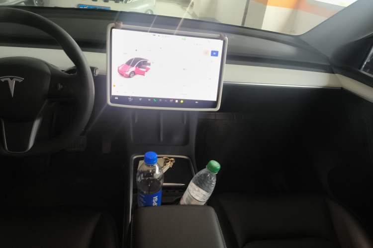 Used Tesla Model Y 2022 Rear-Wheel-Drive Version
