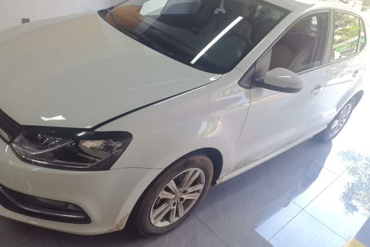 Used Volkswagen Polo 2016 1.6L Automatic Comfort Model
