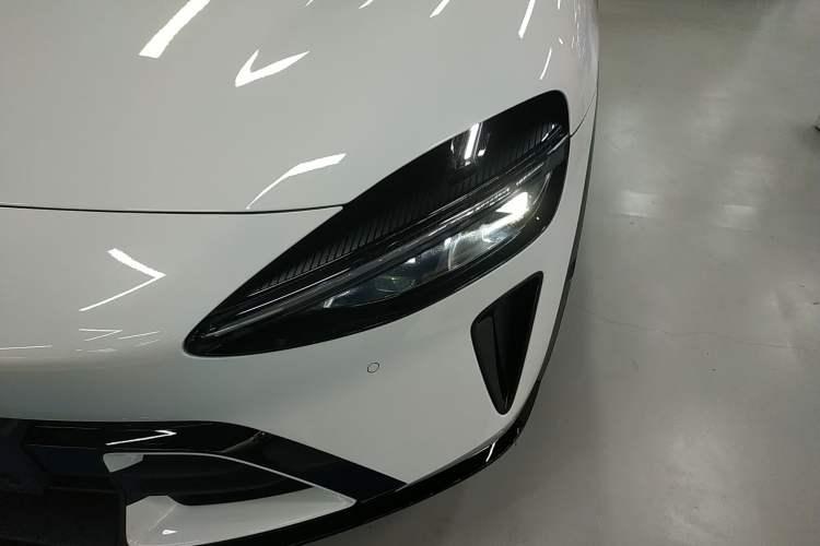 Used Xiaomi Auto YU7 2025 Ultra-Long Range Rear-Wheel Drive Version
