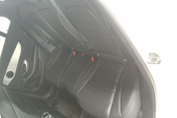 Used Mercedes-Benz GLC 2017 GLC 200 4MATIC Left Rear Seat