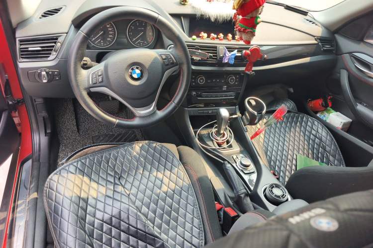 Used BMW X1 2013 sDrive18i Sport Design Package Center Console