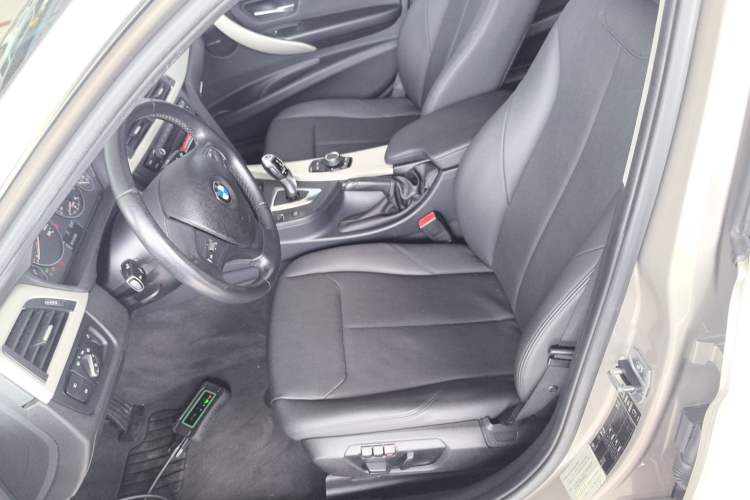 Used BMW 3 Series 2015 320Li Luxury Edition Fashion Model