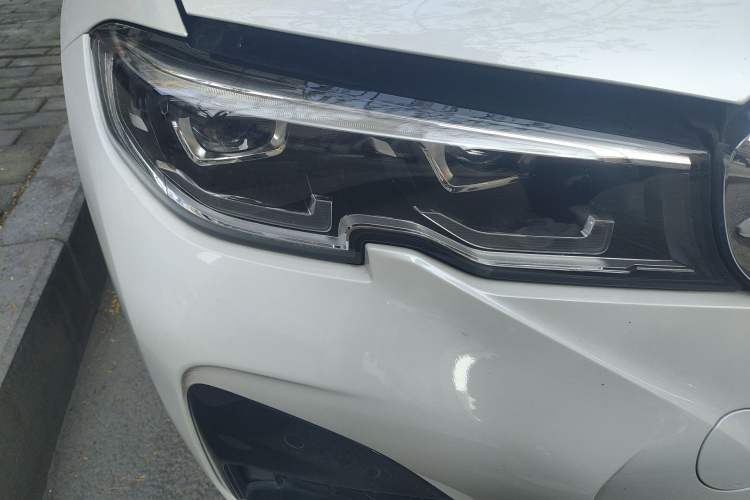 Used BMW 3 Series 2021 Facelifted 320Li M Sport Package Right Front Headlight