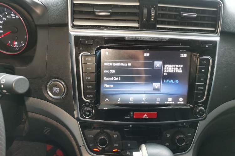 Used Haval H6 2015 Sport Edition 1.5T Automatic Two-Wheel Drive Luxury Model Audio And AC Panel