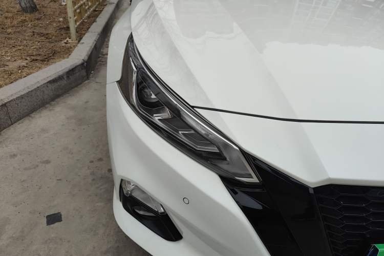 Used Nissan Teana 2020 Revised Version 2.0L XL Upper Smart Drive Edition Right Front Headlight