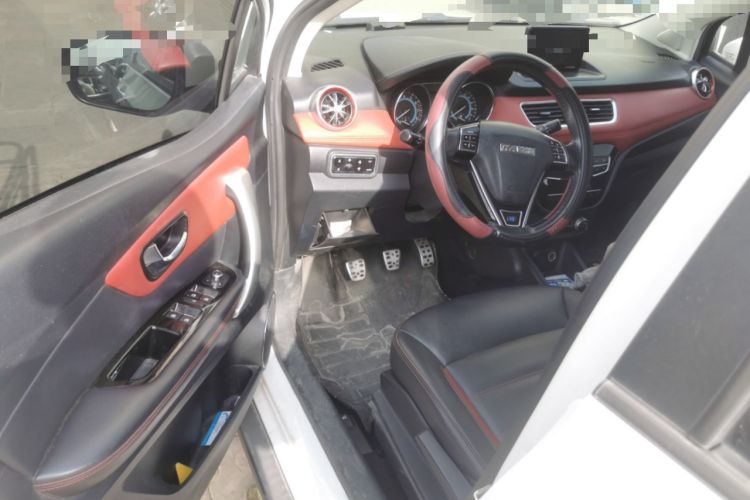 Used Haval H1 2015 1.5L Manual Luxury Model
