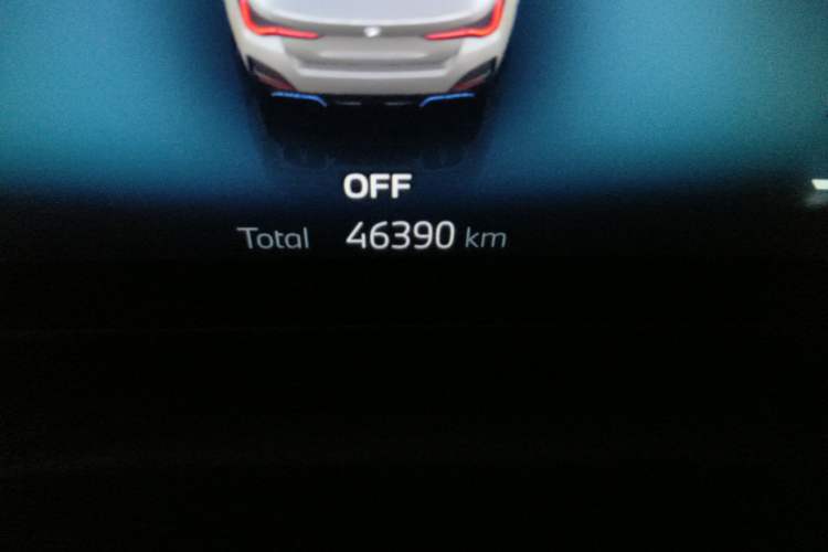 Used BMW i4 2023 eDrive35 Odometer Close Up