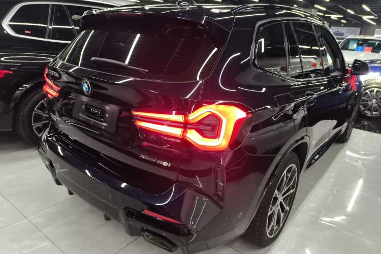 Used BMW X3 2023 Restyled xDrive30i Leading Edition M Night Sky Package
