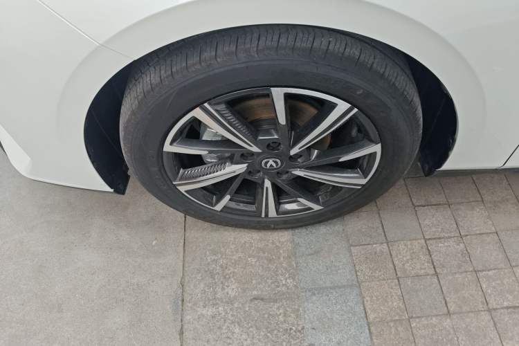 Used CHANGAN Eado 2024 1.5T GDI Automatic Prestige Edition
