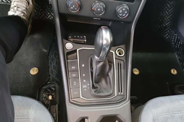 Used Volkswagen Lavida 2023 280TSI DSG Full-Comfort Edition
