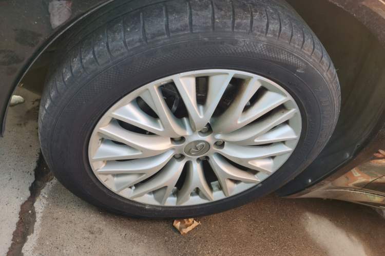 Used Infiniti Q70 2019 Q70L 2.0T Enjoyment Edition