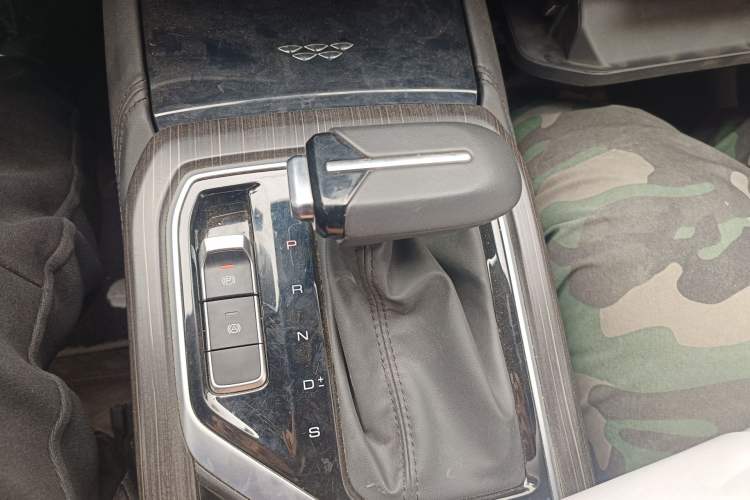 Used Wuling Jiachen 2022 1.5T CVT Smart Luxury Version
