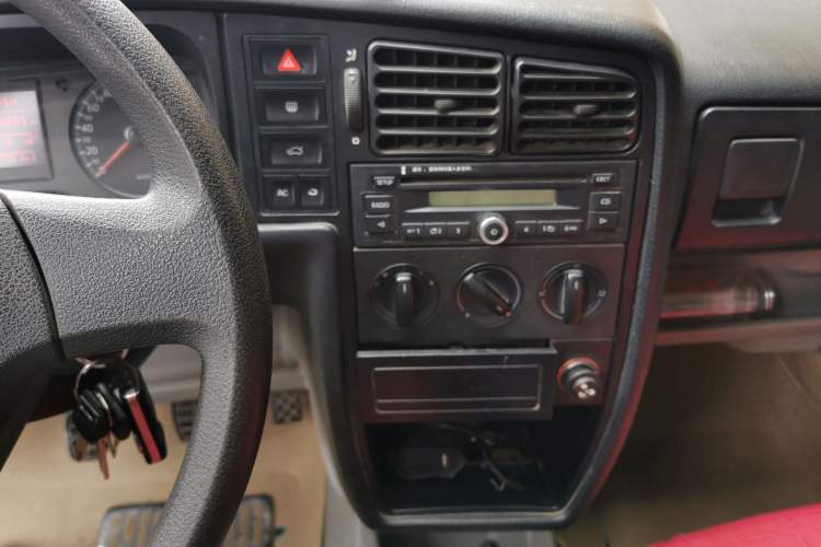 Used Volkswagen Jetta 2012 1.6L Commemorative Edition
