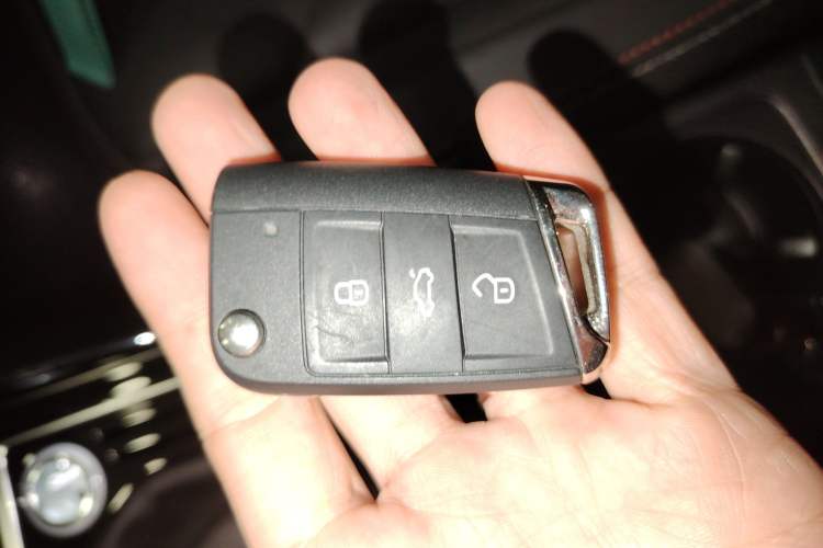 Used Volkswagen Tayron 2020 330TSI Two-Wheel Drive Luxury Smart Connectivity Version
