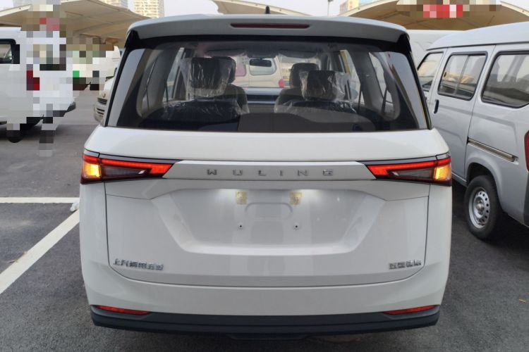 Used Wuling Jiachen 2022 1.5L Manual Enjoyment Elite Model Rear