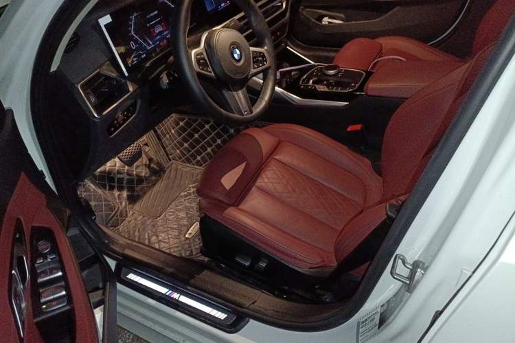 Used BMW 3 Series 2023 320i M Sport Package
