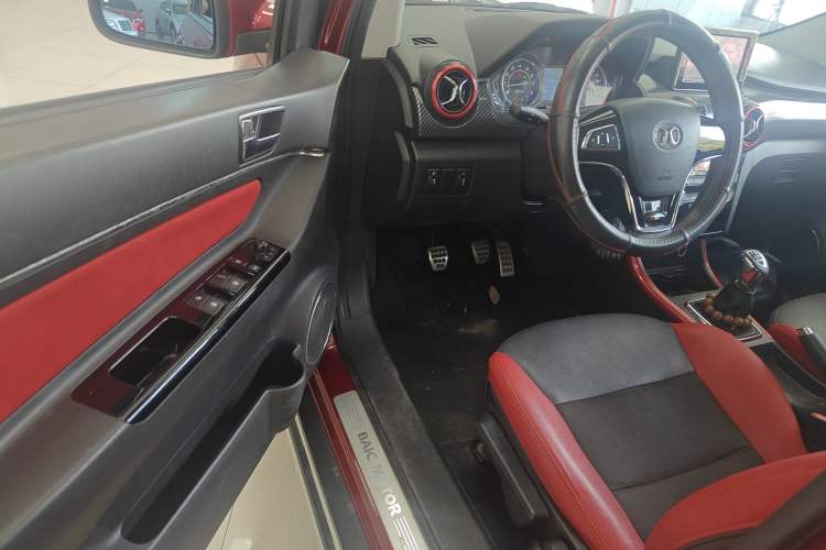 Used BAIC Senova X25 2015 1.5L Manual Elite Edition